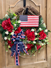 Load image into Gallery viewer, Custom Floral Arrangement