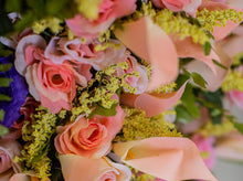 Load image into Gallery viewer, Peach Calla Lily &amp; Rose Bush

