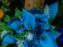 Load image into Gallery viewer, Turquoise Calla Lily &amp; Rose Bush
